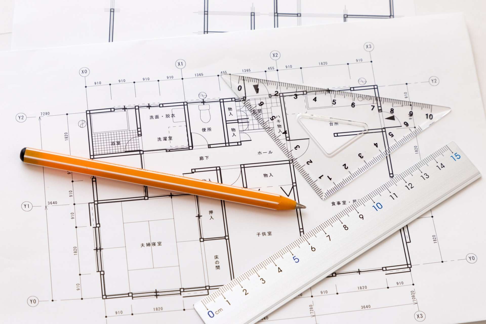 延べ床面積とは？建築面積や敷地面積との違いについて